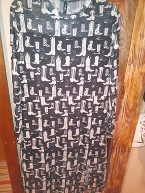 Two Fly Black and White Boot-Print Midi Dress